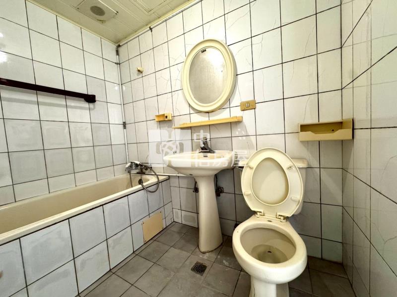 龍鳳三房美廈房屋室內格局與周邊環境