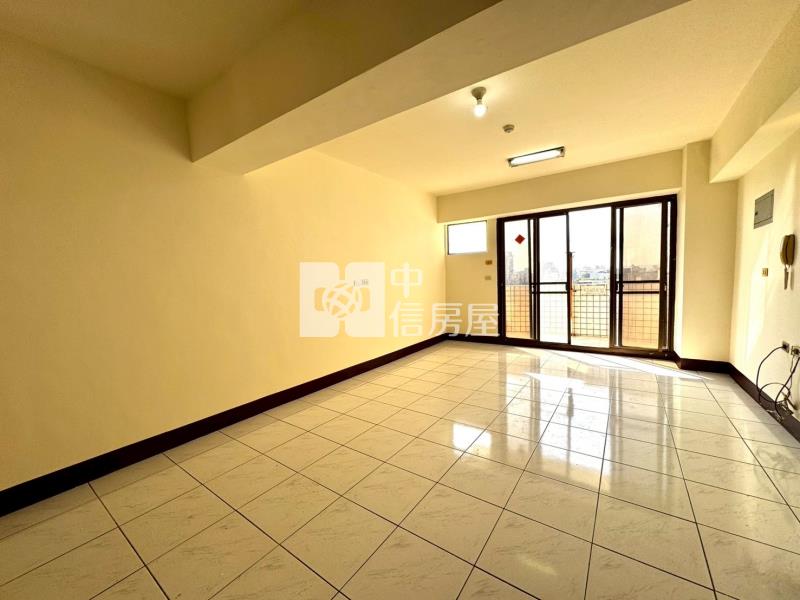 龍鳳三房美廈房屋室內格局與周邊環境