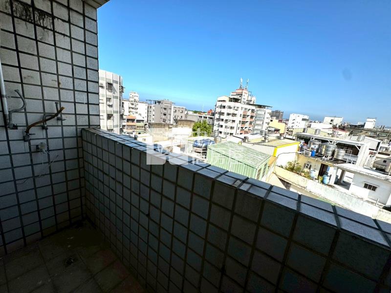 龍鳳三房美廈房屋室內格局與周邊環境