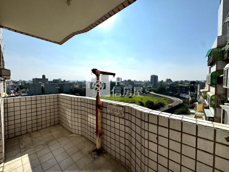 龍鳳三房美廈房屋室內格局與周邊環境