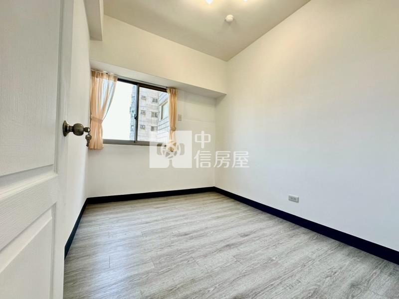 中科大4房平車房屋室內格局與周邊環境