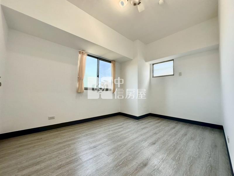 中科大4房平車房屋室內格局與周邊環境