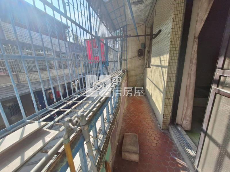 平鎮東安國中旁低總價透天房屋室內格局與周邊環境