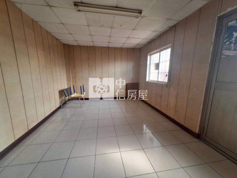 平鎮東安國中旁低總價透天房屋室內格局與周邊環境