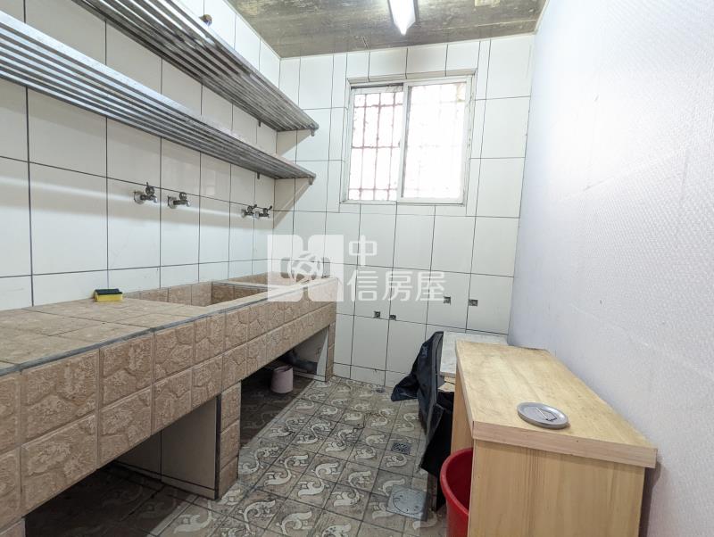 八德霄裡商圈.忠貞商圈美透天(可當店面)房屋室內格局與周邊環境