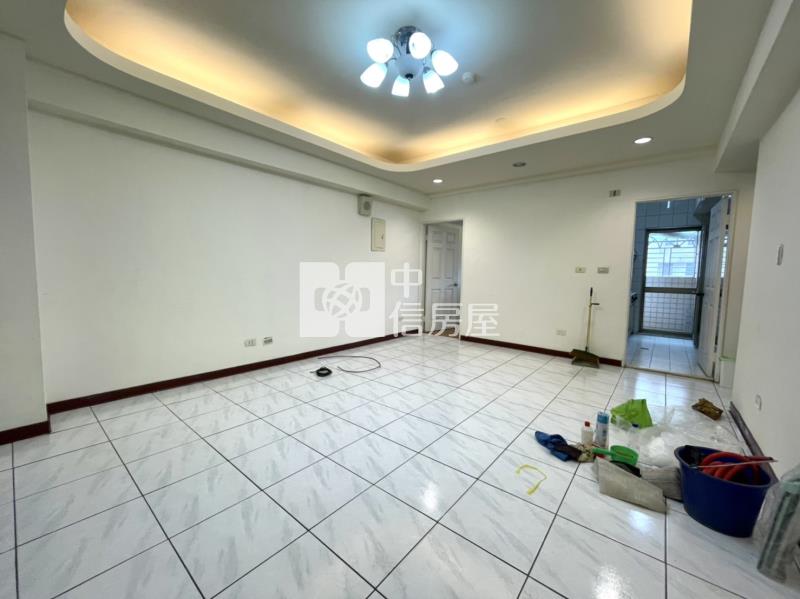 熊貓天下美三房房屋室內格局與周邊環境