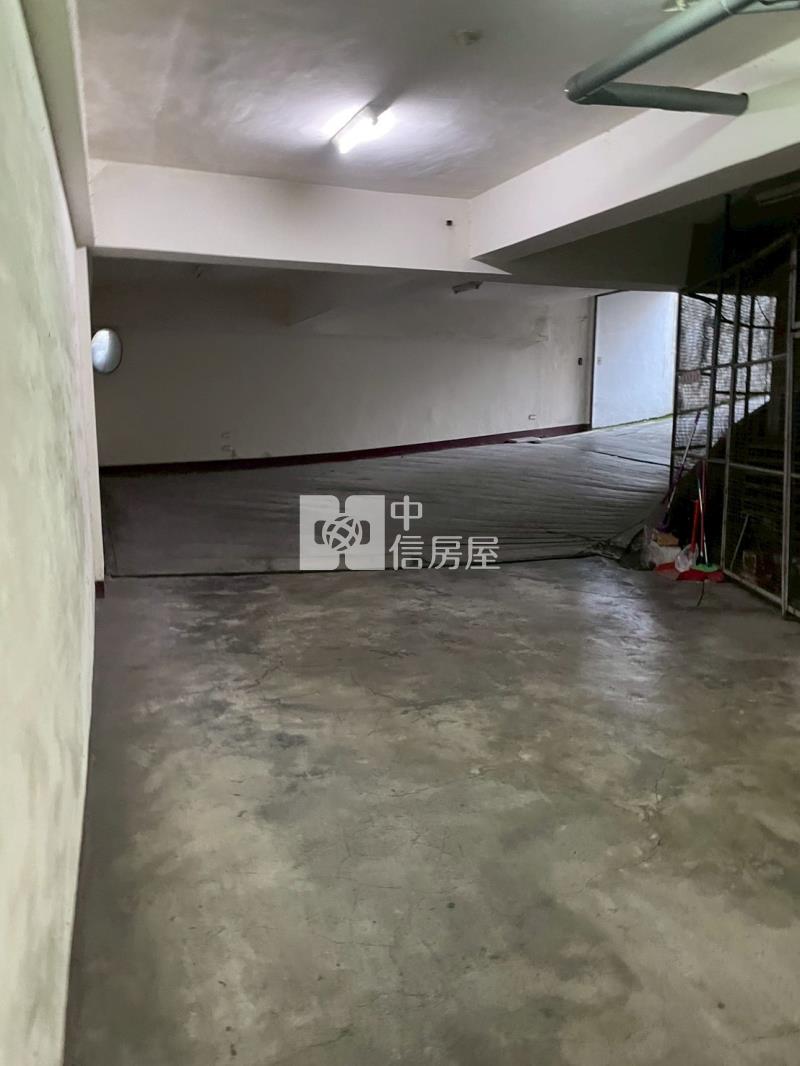 東門路二段百坪可自住的商辦大樓房屋室內格局與周邊環境