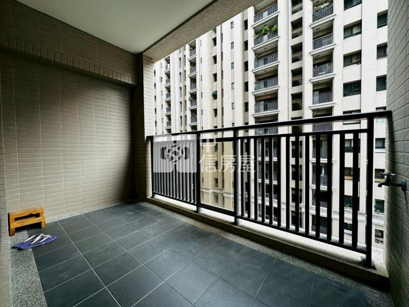 十期富宇晴綻花園3+1房平車房屋室內格局與周邊環境