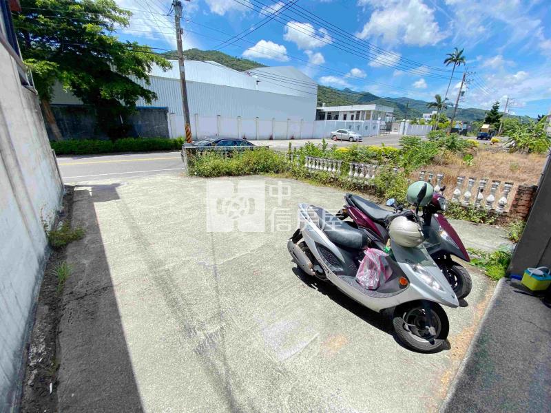 近頭城交流道收租5房房屋室內格局與周邊環境