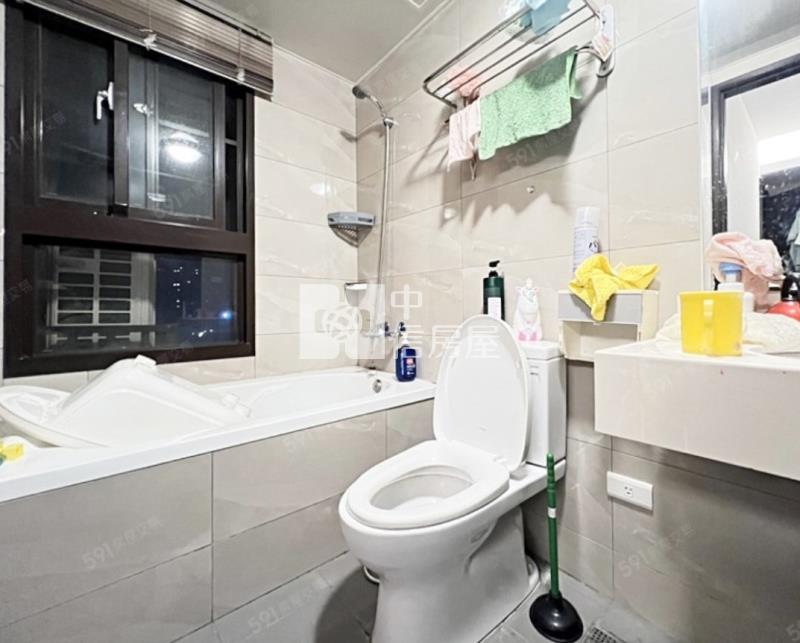 過嶺名馳夏朵景觀3房車房屋室內格局與周邊環境