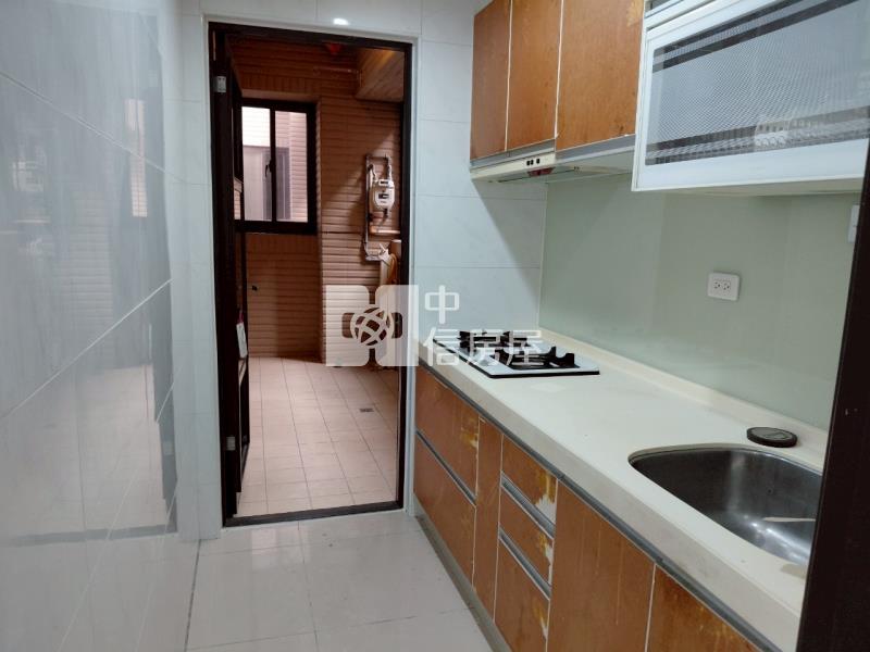 專-豪椰高級住宅優美三房車房屋室內格局與周邊環境