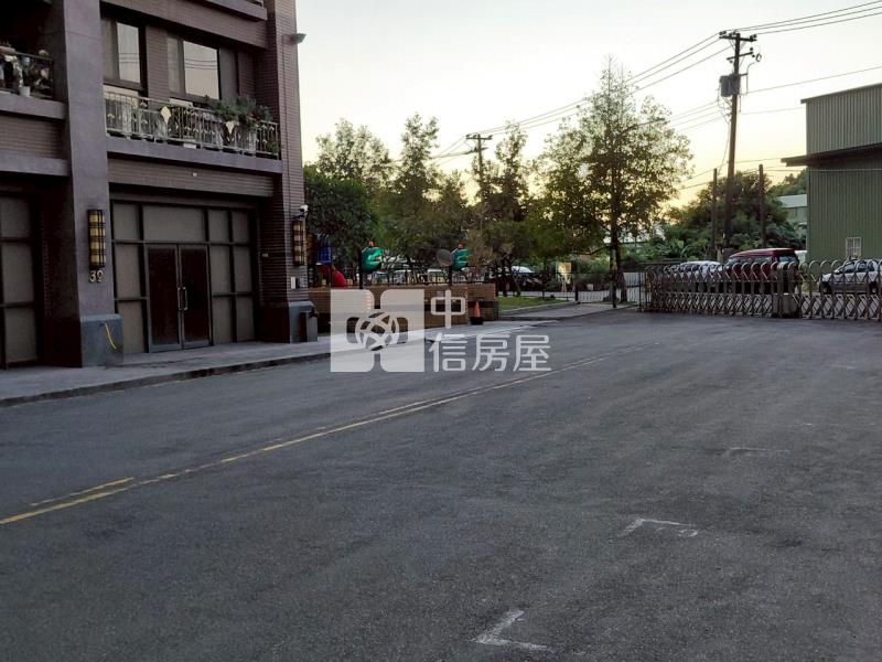 專-豪椰高級住宅優美三房車房屋室內格局與周邊環境