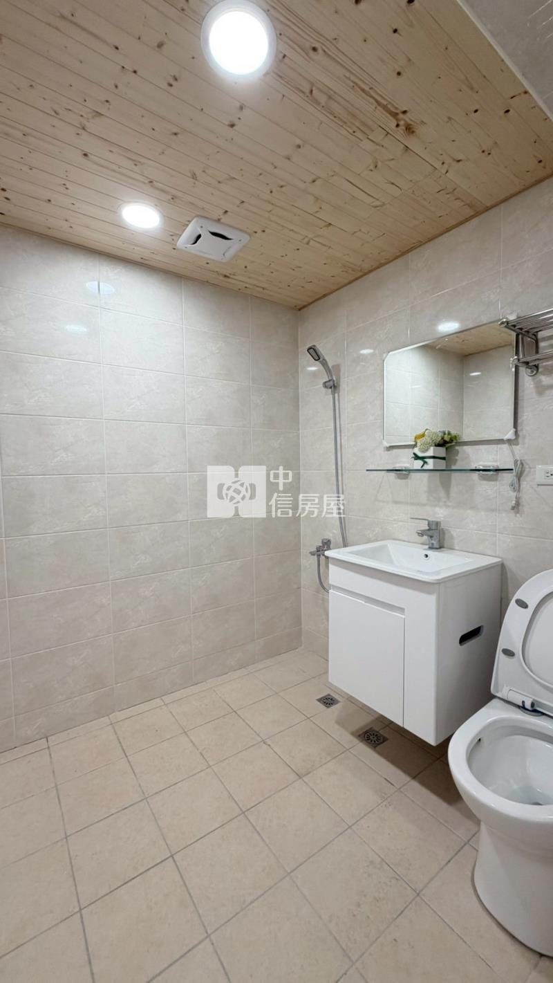 中科&東海商圈裝潢四房平車房屋室內格局與周邊環境