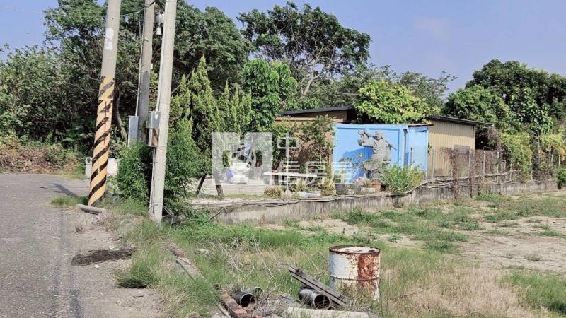 安南近南興國小都內美農地(一)房屋室內格局與周邊環境