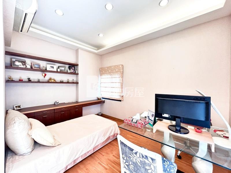 北屯日式大五房超稀有三車電梯美別墅房屋室內格局與周邊環境