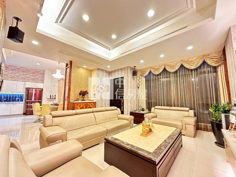 北屯日式大五房超稀有三車電梯美別墅房屋室內格局與周邊環境