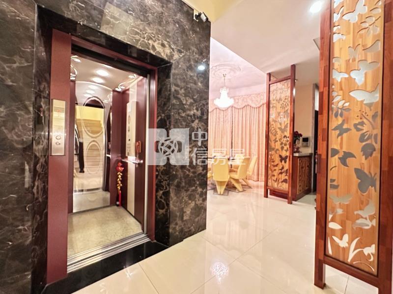 北屯日式大五房超稀有三車電梯美別墅房屋室內格局與周邊環境