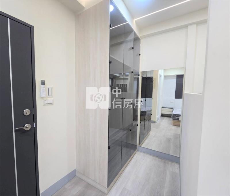 水湳經貿電梯收租透套房屋室內格局與周邊環境