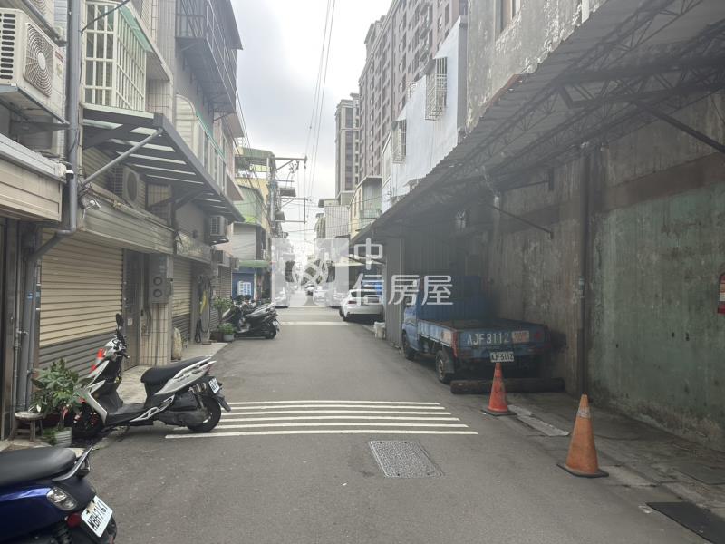 華勛商圈收租7套房+店面透天房屋室內格局與周邊環境