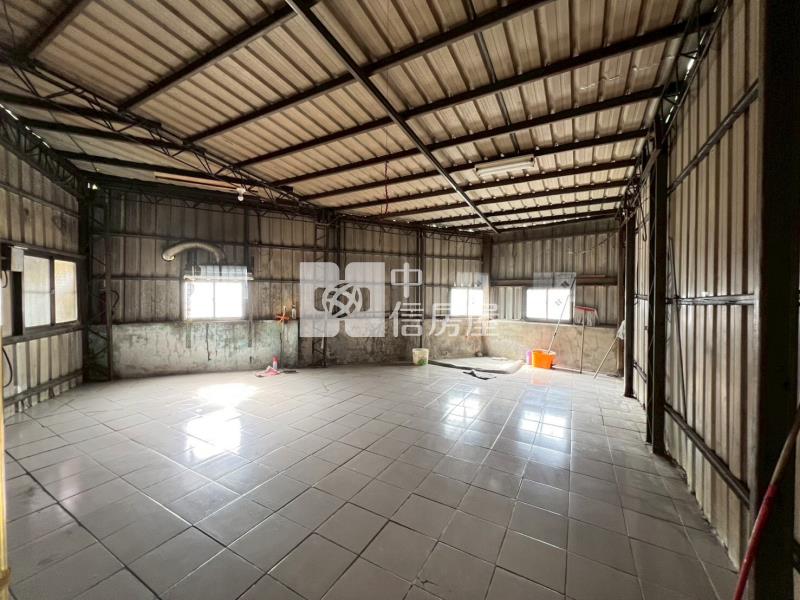 草商旁獨棟透天房屋室內格局與周邊環境