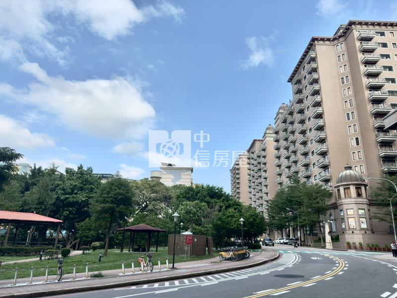 中悅凱薩春天高樓四房豪邸房屋室內格局與周邊環境