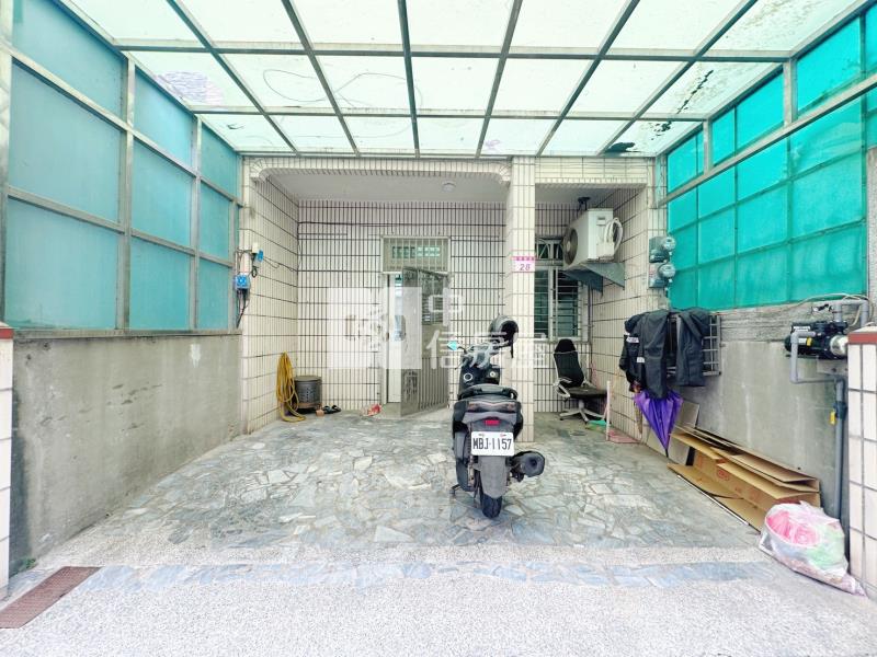 西園路活巷DIY透天~門前停車房屋室內格局與周邊環境