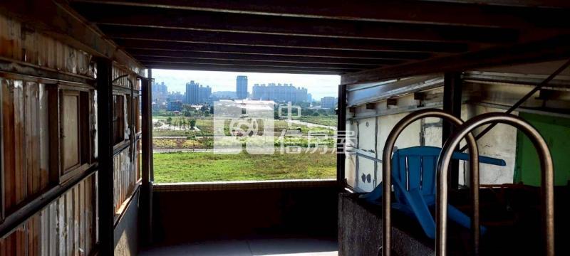 正體育園區五樓透店住房屋室內格局與周邊環境