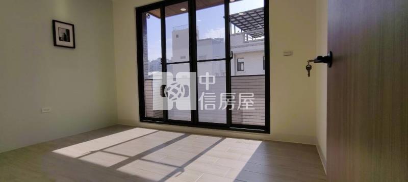 東區整新優質商住美透天房屋室內格局與周邊環境