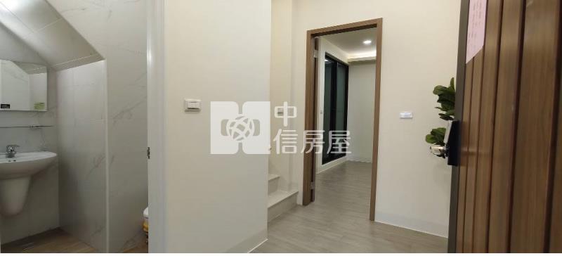 東區整新優質商住美透天房屋室內格局與周邊環境