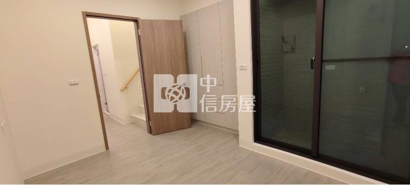 東區整新優質商住美透天房屋室內格局與周邊環境