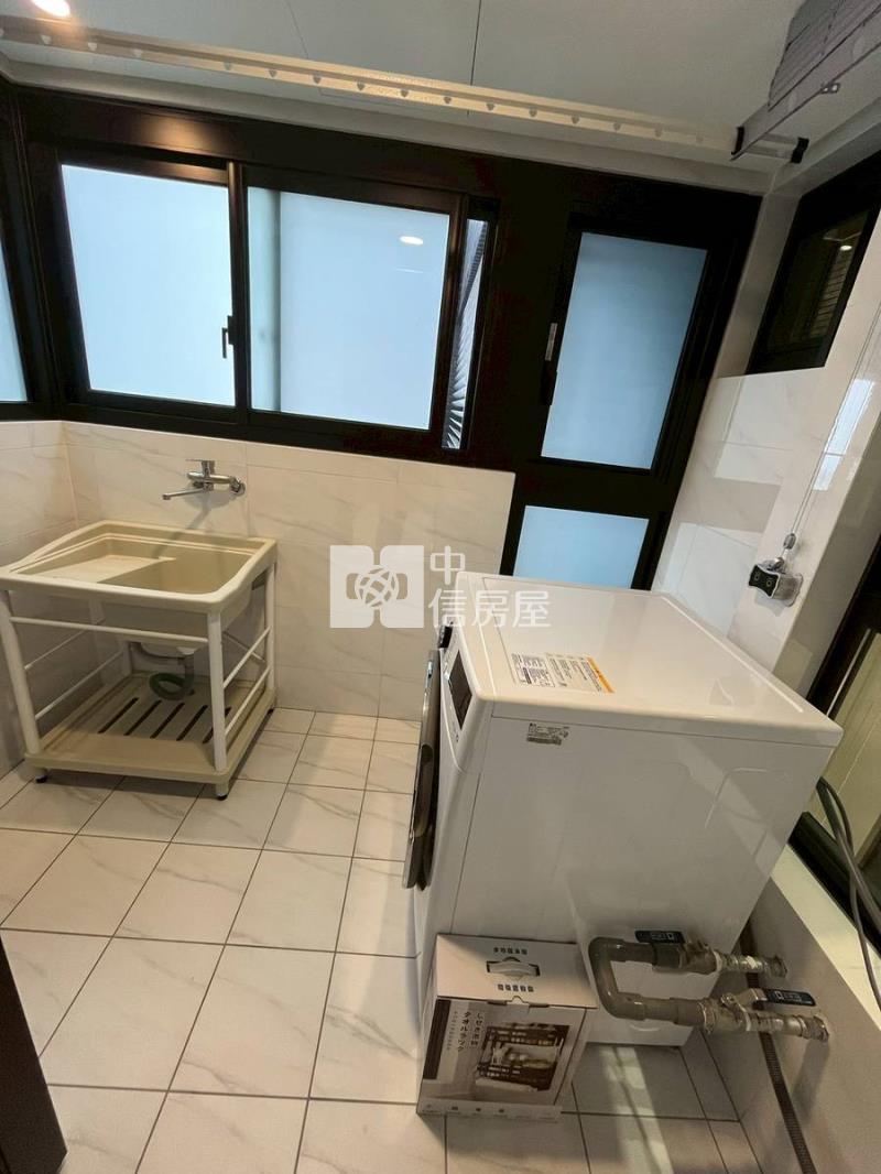 台中西區惠宇國美館精裝高樓景觀3房+雙平面車房屋室內格局與周邊環境