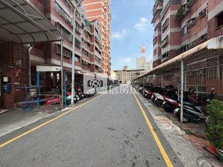 屏東房屋-棒球路美樓房屋室內格局與周邊環境