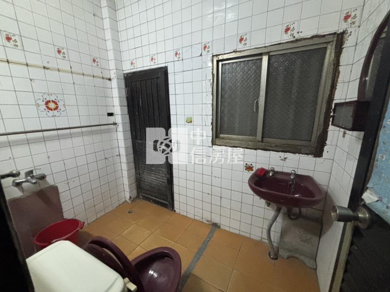 八德高城商圈活巷透天房屋室內格局與周邊環境