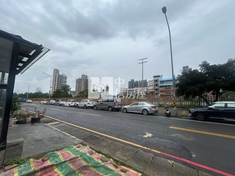 青埔國中美建地房屋室內格局與周邊環境