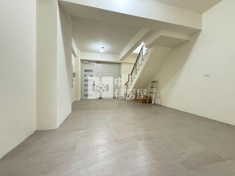 順天風聆樹全新雙車別墅（專任）房屋室內格局與周邊環境