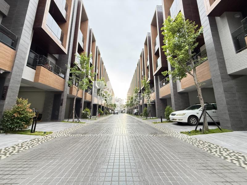 順天風聆樹全新雙車別墅（專任）房屋室內格局與周邊環境