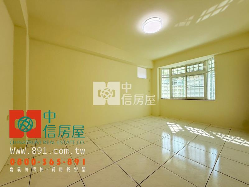 文化路尾大面寬別墅房屋室內格局與周邊環境