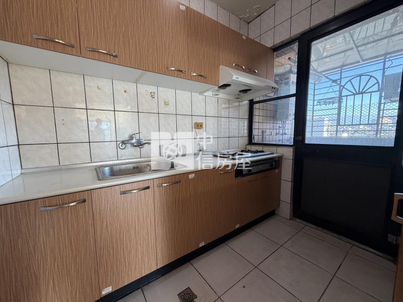 竹科關東大空間視野戶房屋室內格局與周邊環境