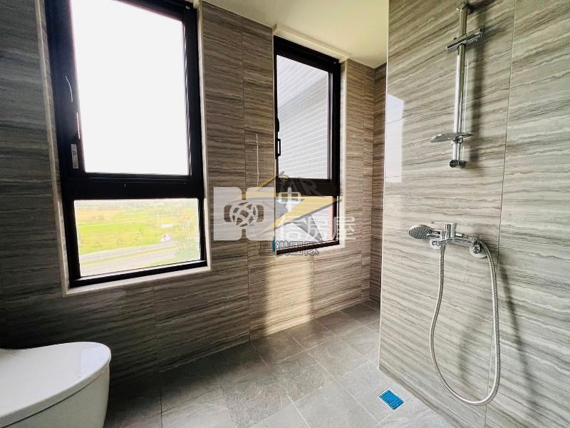 【星鑽】(專任)草漯大和ONE三改二雙衛浴大2房車房屋室內格局與周邊環境