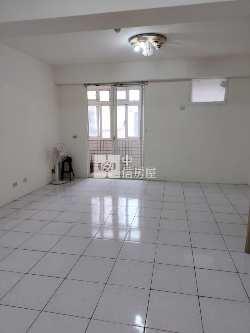 頭份東興路百家村房屋室內格局與周邊環境