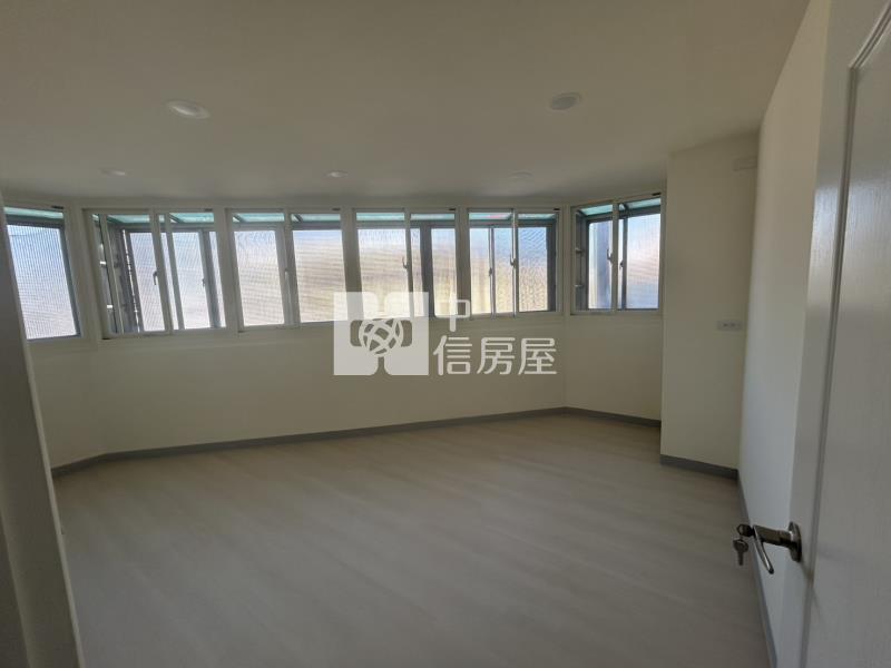 楊梅市區住店有停車位房屋室內格局與周邊環境