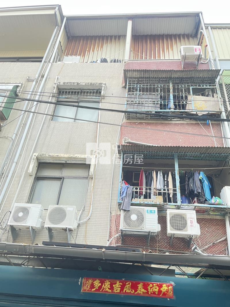 竹南勤富三層透天房屋室內格局與周邊環境