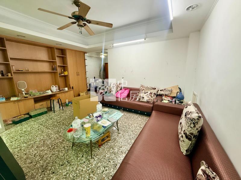 太原火車站稀有大空間1樓公寓房屋室內格局與周邊環境