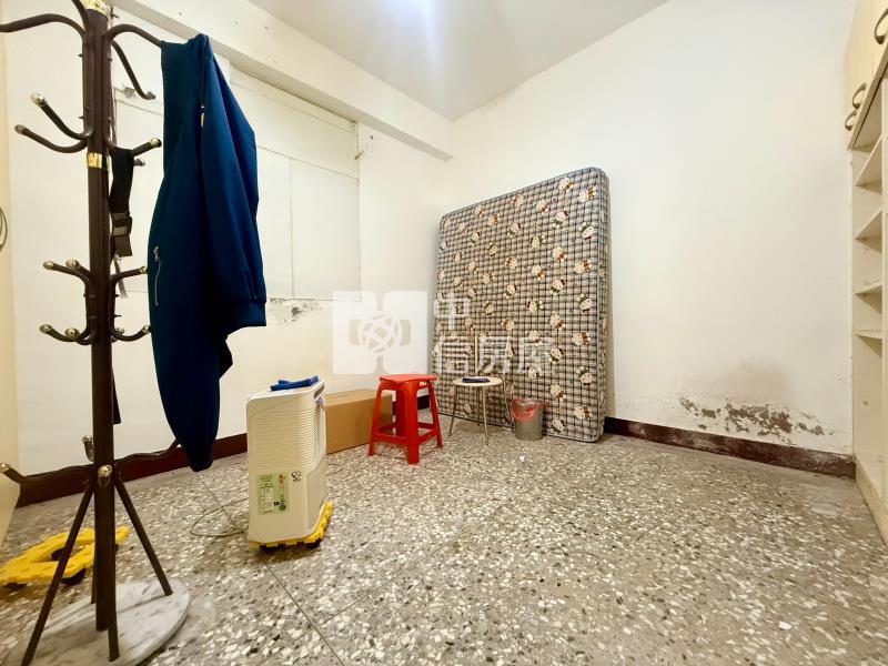 太原火車站稀有大空間1樓公寓房屋室內格局與周邊環境