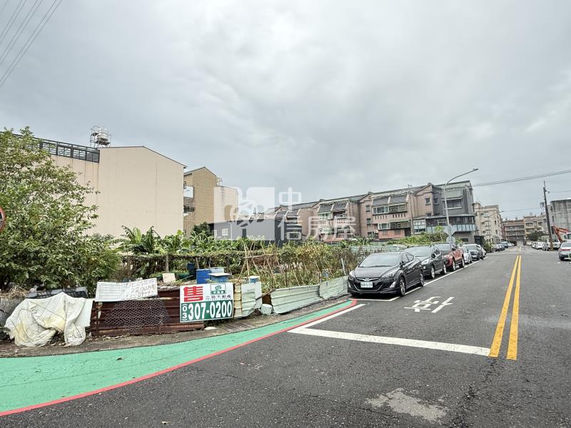 大溪埔頂重劃區雙面臨路建地房屋室內格局與周邊環境