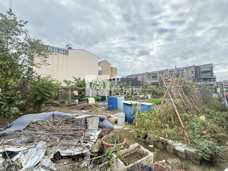 大溪埔頂重劃區雙面臨路建地房屋室內格局與周邊環境