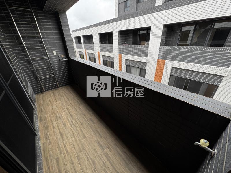 專任近A20全新別墅房屋室內格局與周邊環境