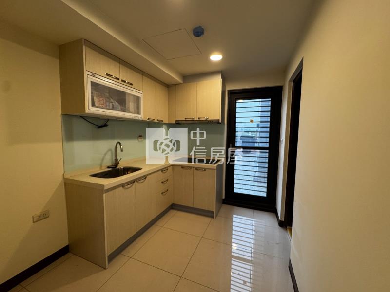 專任近A20全新別墅房屋室內格局與周邊環境