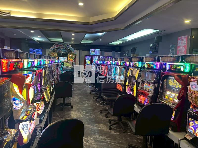 興雅路商業區雙店面房屋室內格局與周邊環境