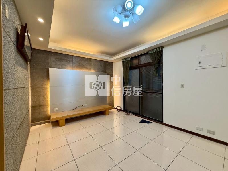 崇德文心捷運站3房精裝戶房屋室內格局與周邊環境